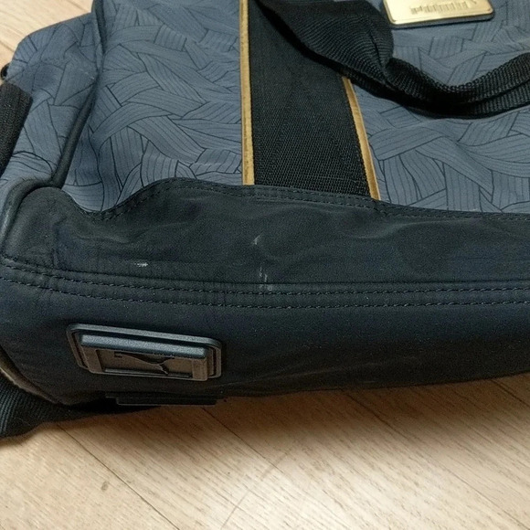 PUMA Duffle Bag Black and Grey with Gold Hardware Gym Workout - Picture 13 of 14